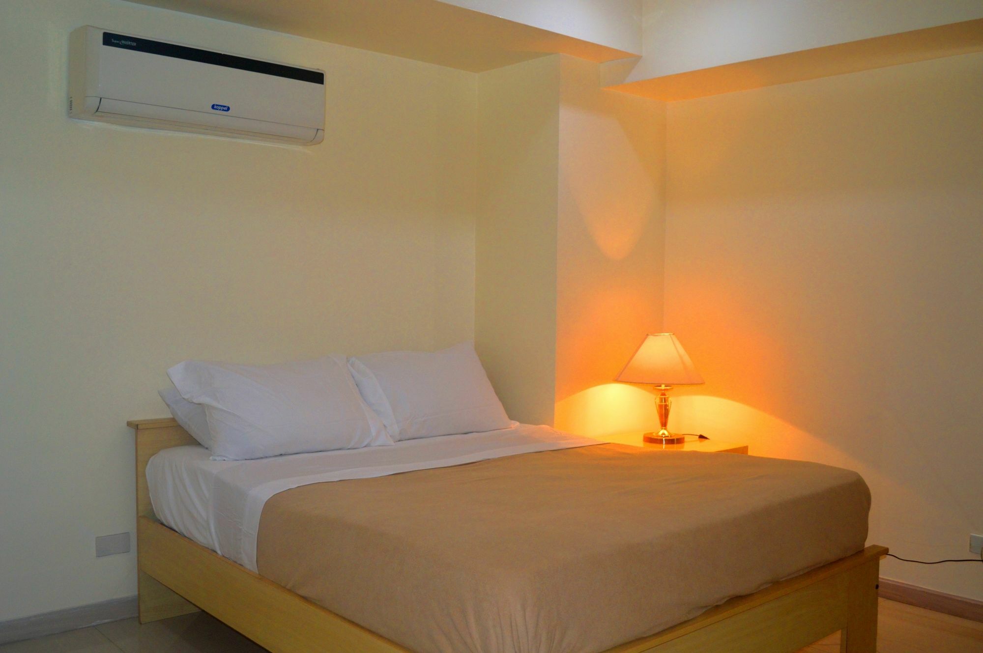 South Of Market Private Residences Taguig Bagian luar foto