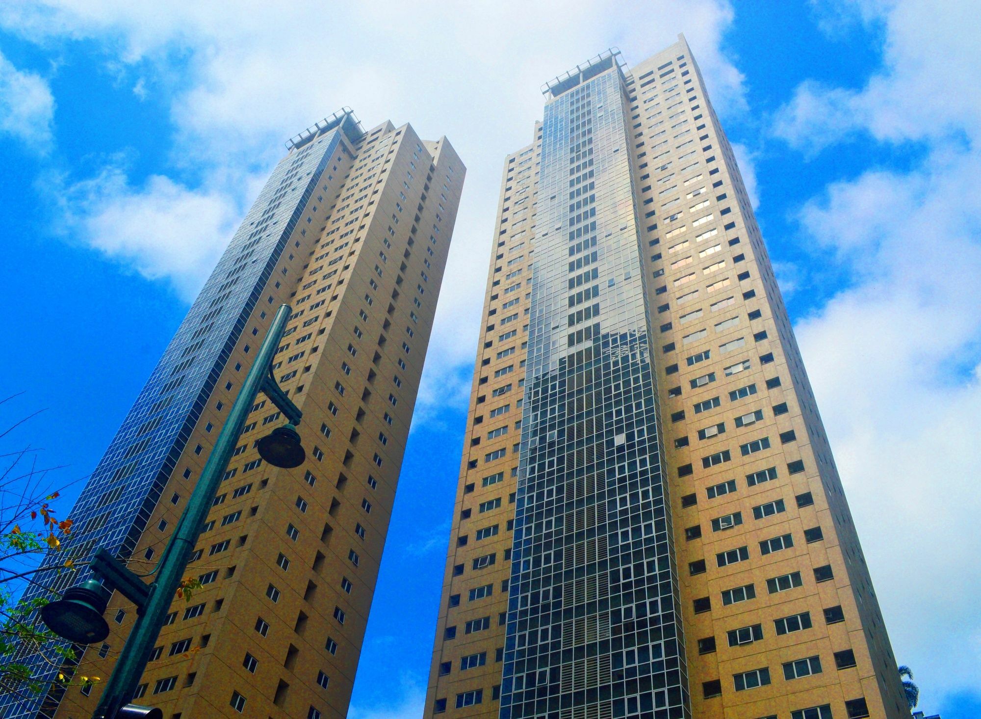 South Of Market Private Residences Taguig Bagian luar foto